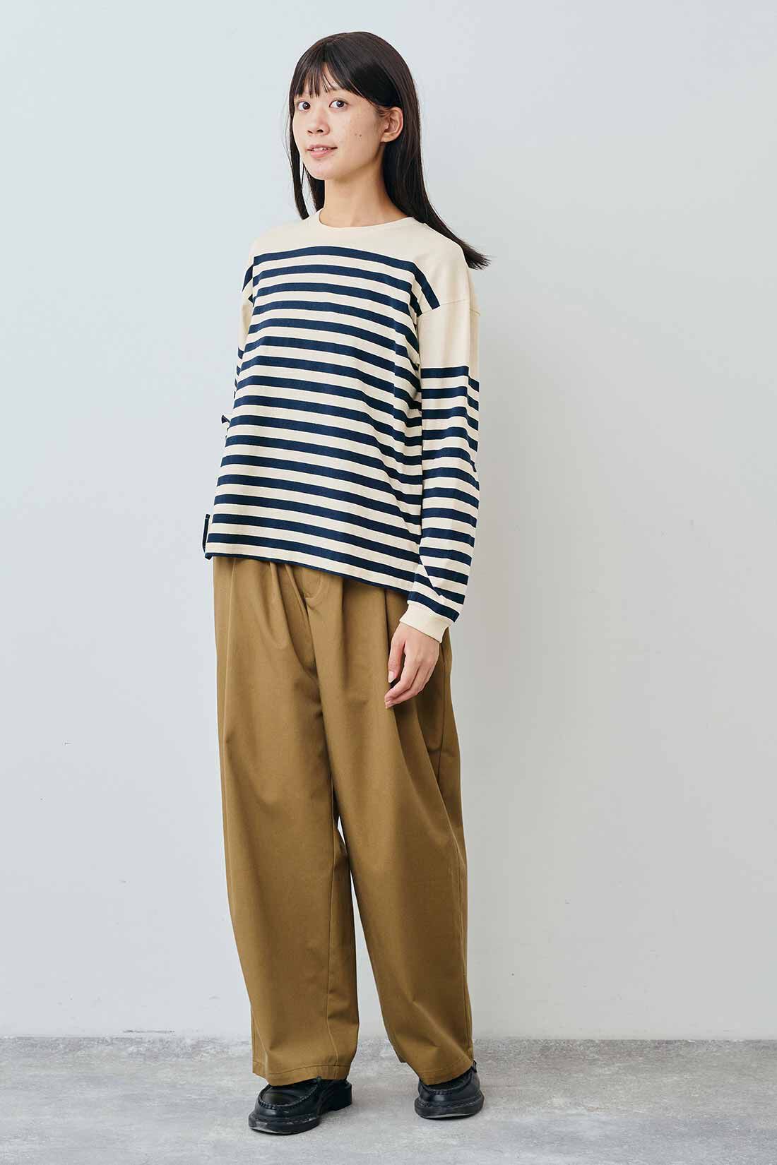 THREE FIFTY STANDARD|THREE FIFTY STANDARD カジュアルすぎないチノパンツ〈キャメル〉|モデル身長：163cm　着用サイズ：M