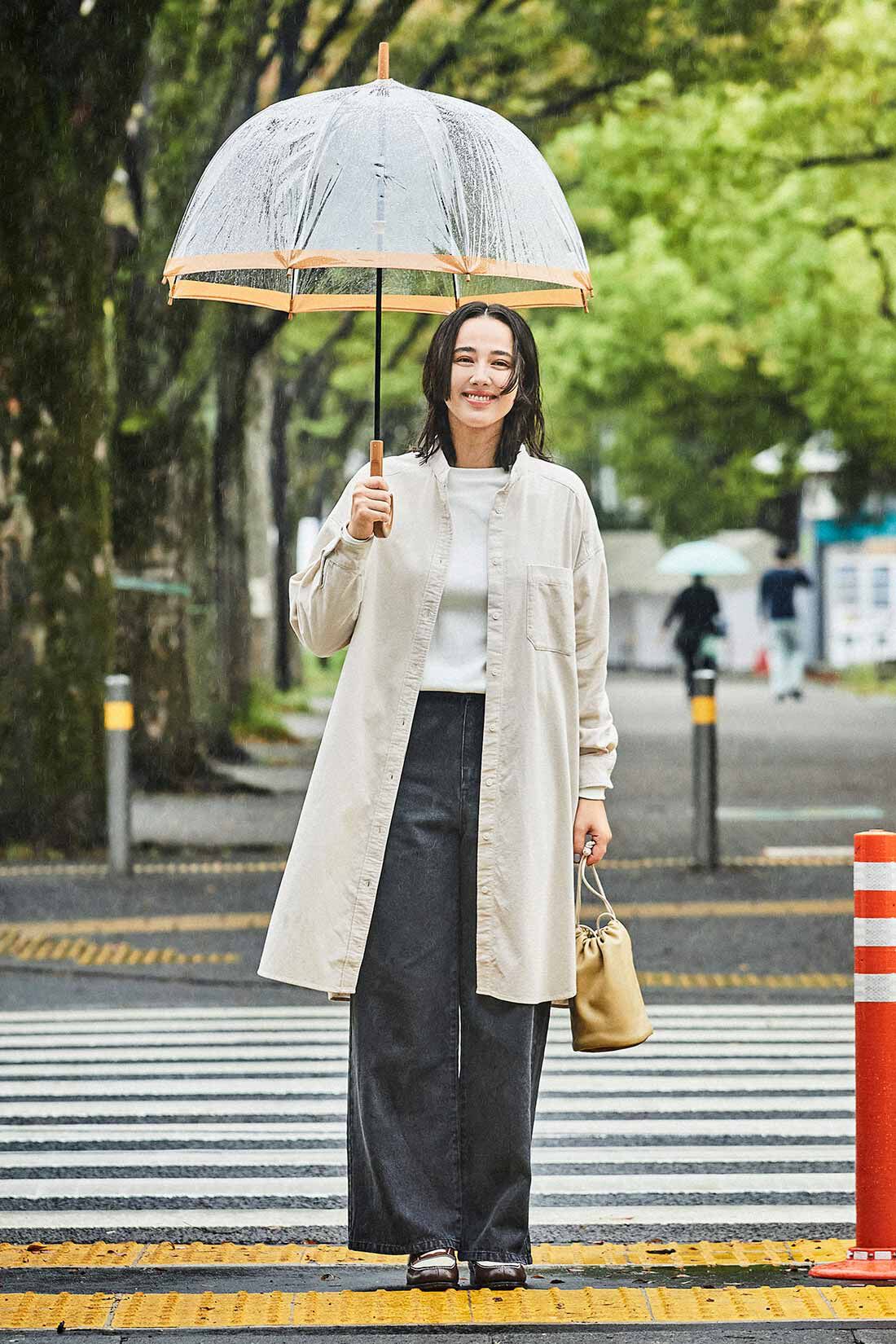 THREE FIFTY STANDARD|コーデュロイチュニックワンピースＷＨ　ＴＦＳとブリーチ加工ブラックデニムパンツ　ＴＦＳのコーディネート