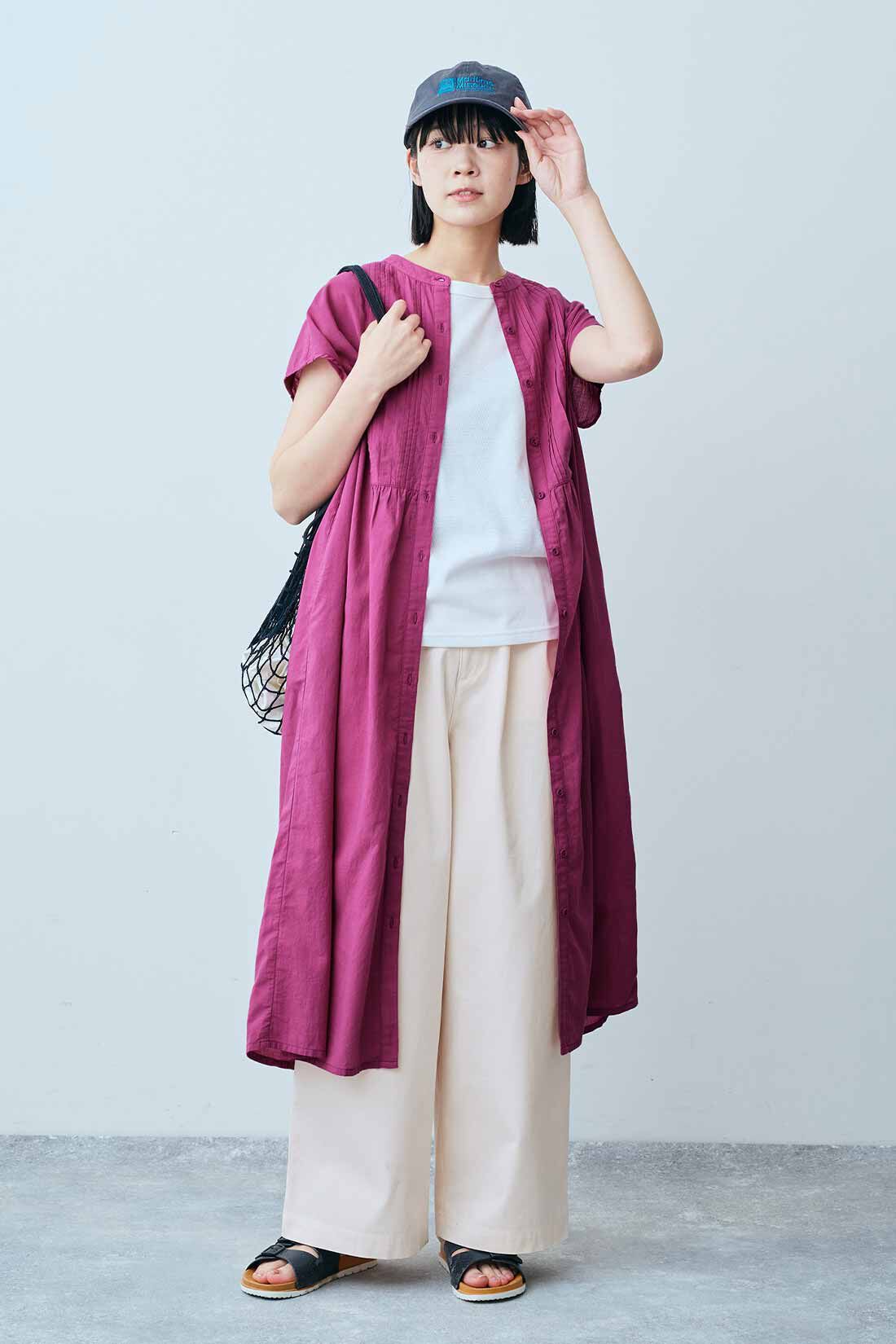 THREE FIFTY STANDARD|タック チノワイドパンツ〈アイボリー〉のコーディネート|モデル身長：163cm 着用サイズ：M