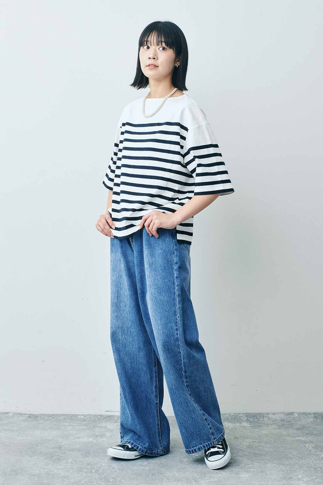 THREE FIFTY STANDARD|THREE FIFTY STANDARD パネルボーダーTシャツの会|モデル身長：163cm 着用サイズ：M