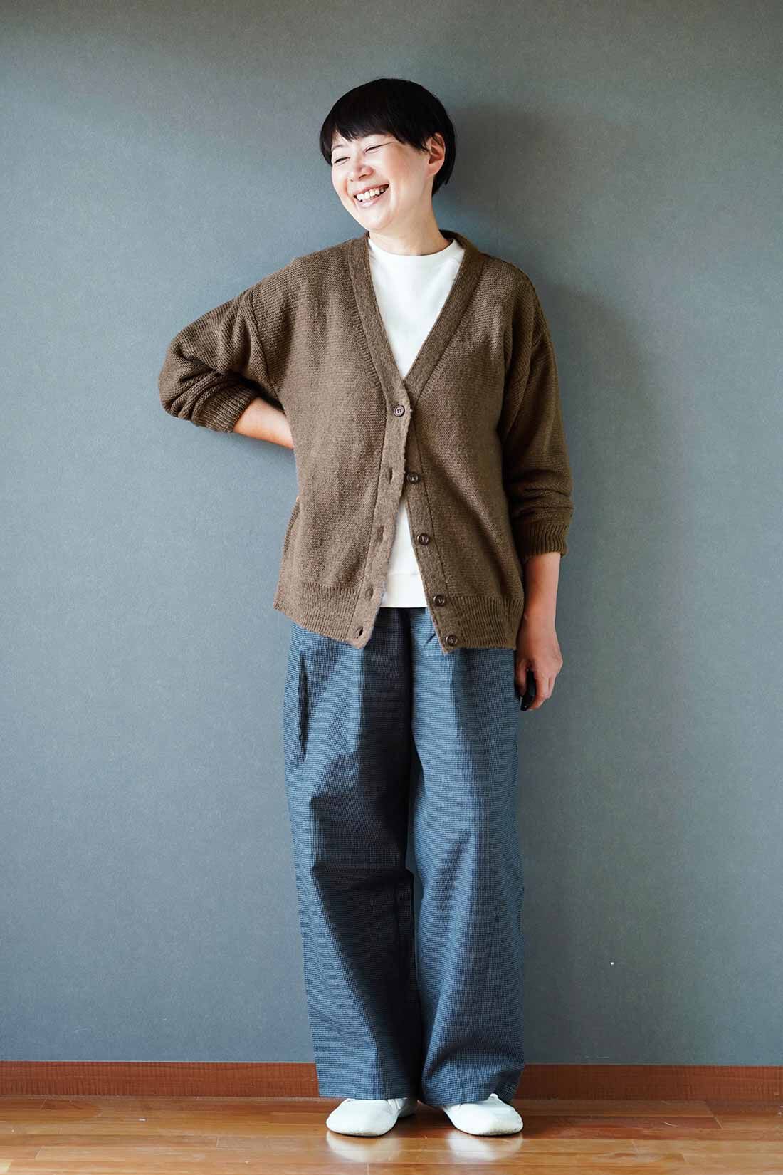 THREE FIFTY STANDARD|フライス編みのラグランＴシャツＴＦＳと千鳥格子のタックワイドパンツＴＦＳのコーディネート