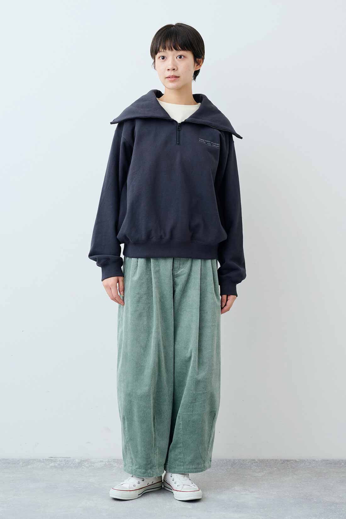THREE FIFTY STANDARD|THREE FIFTY STANDARD　金子敦子さんと作った リーフグリーンのわくわくズボン|モデル身長：163cm　着用サイズ：M