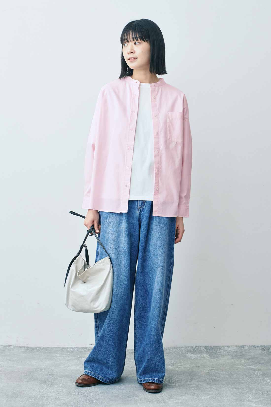 THREE FIFTY STANDARD|シルケット加工Ｔシャツ　ＴＦＳとタックバギーデニムパンツ　ＴＦＳのコーディネート|モデル身長：163cm 着用サイズ：M