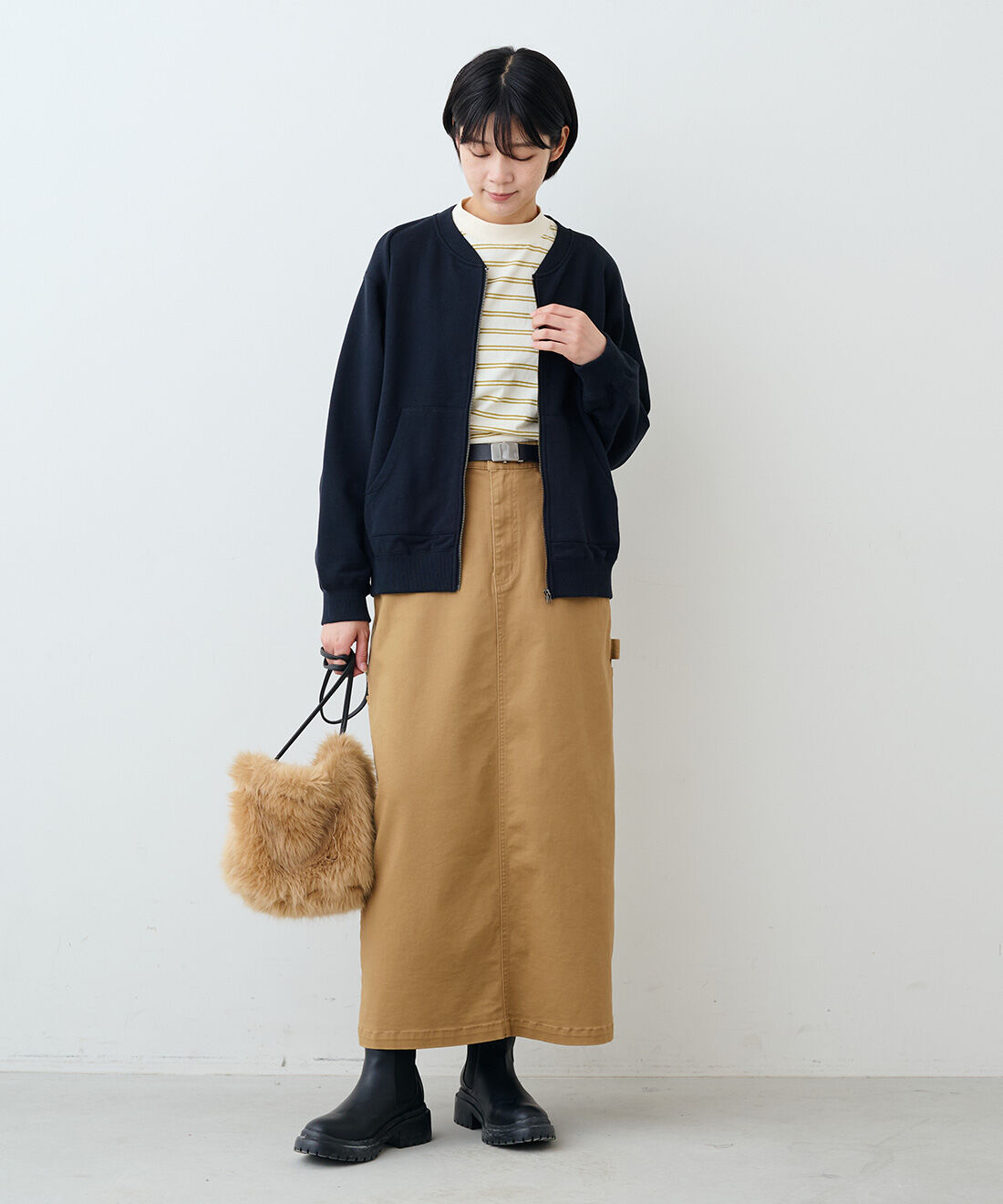 THREE FIFTY STANDARD|THREE FIFTY STANDARD　カツラギペインタースカート〈カーキベージュ〉|モデル身長：163cm　着用サイズ：M