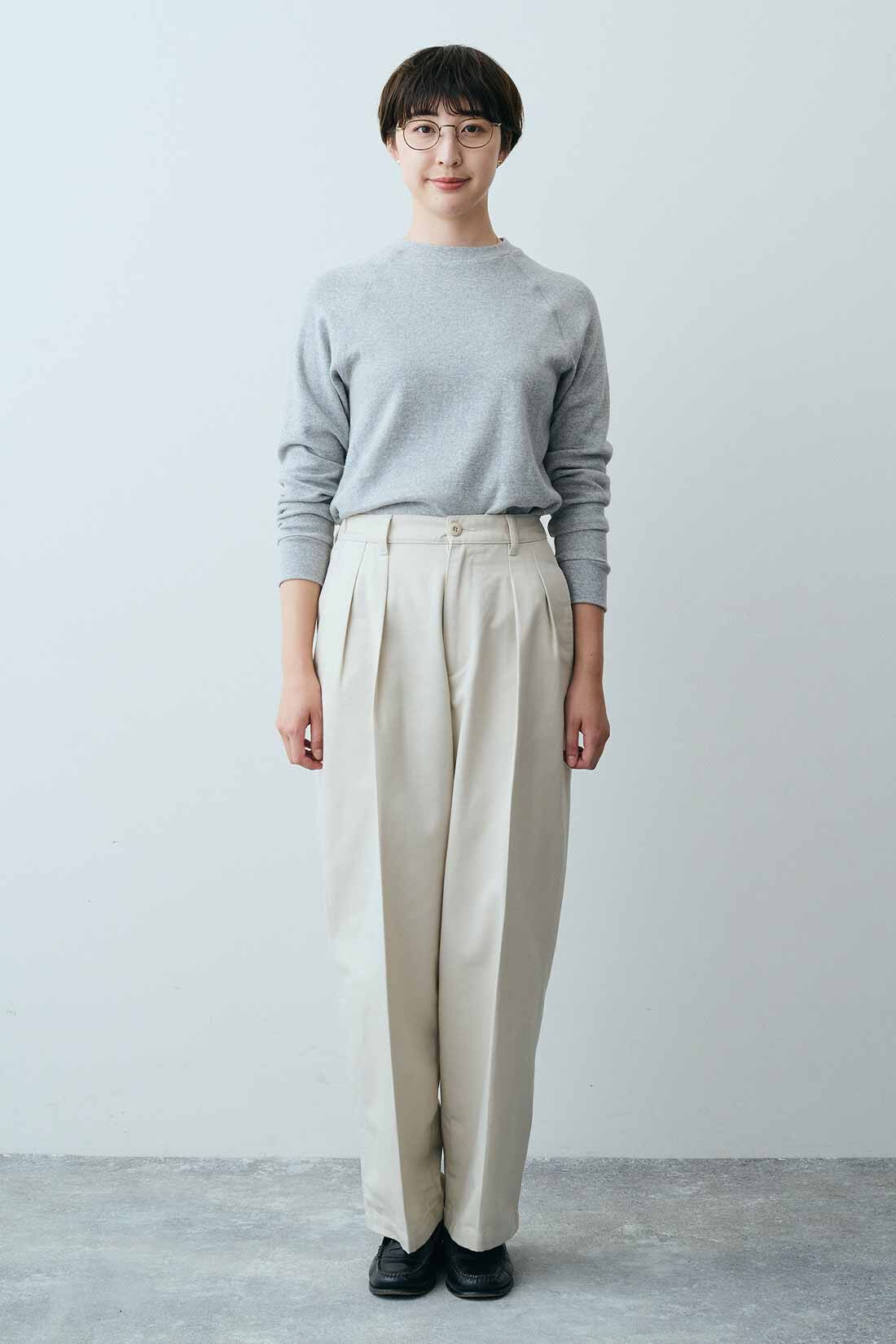 THREE FIFTY STANDARD|スタンダードなチノパンツライトベージュ　ＴＦＳのコーディネート