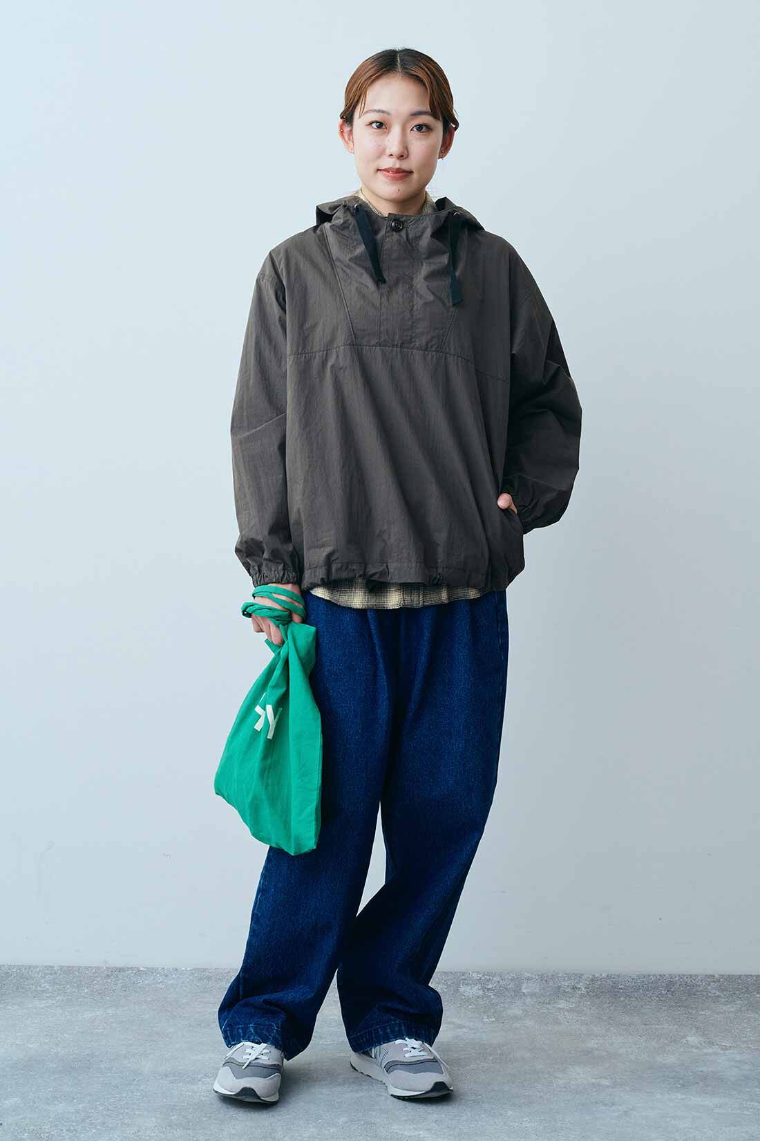 THREE FIFTY STANDARD|THREE FIFTY STANDARD オンブレチェックシャツ〈ブラック〉|モデル身長：165cm　着用サイズ：M