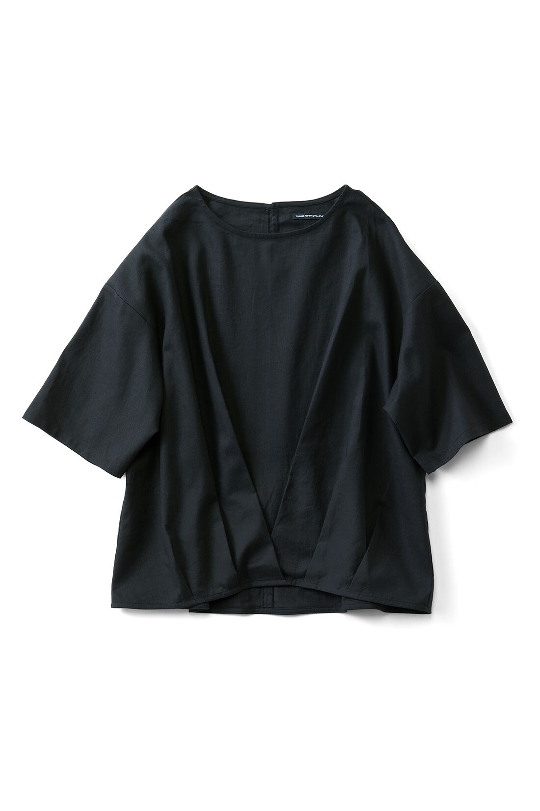 THREE FIFTY STANDARD|THREE FIFTY STANDARD リネンコットンのタックデザインプルオーバー〈ブラック〉