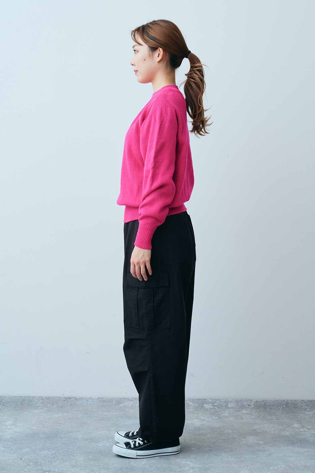 THREE FIFTY STANDARD|THREE FIFTY STANDARD 微起毛カーゴパンツ〈ブラック〉|モデル身長：165cm　着用サイズ：M
