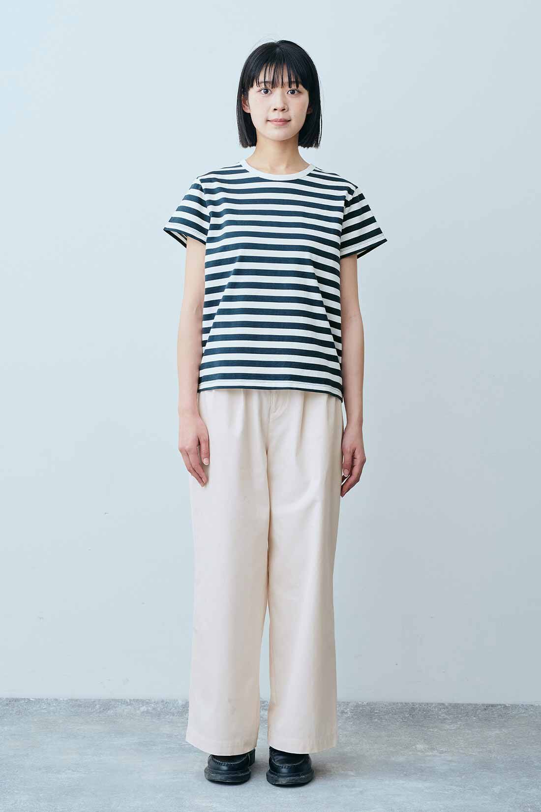 THREE FIFTY STANDARD|THREE FIFTY STANDARD すっきりシルエットのボーダーTシャツの会|モデル身長：163cm　着用サイズ：M