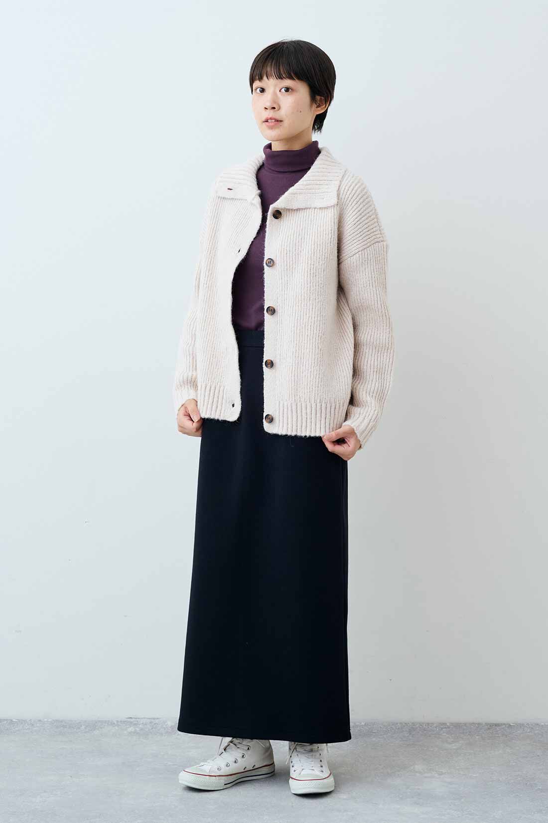 THREE FIFTY STANDARD|THREE FIFTY STANDARD　衿付きニットカーディガン〈ライトベージュ〉|モデル身長：163cm　着用サイズ：M