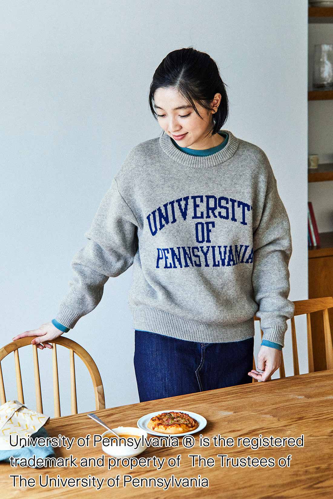 THREE FIFTY STANDARD|別注カレッジロゴセーター〈杢グレー〉とフライス編みのストレッチラグランスリーブTシャツの会のコーディネート