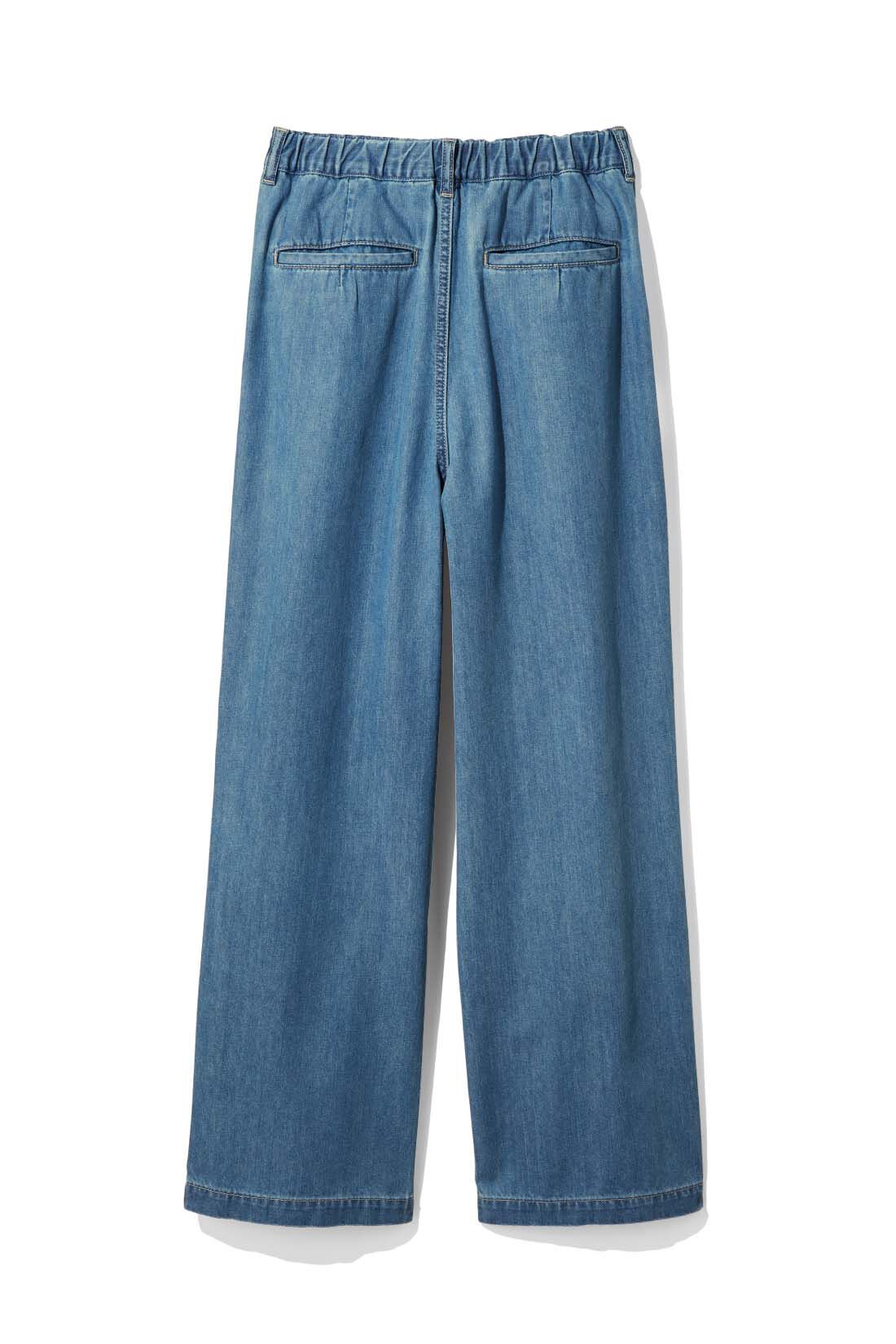THREE FIFTY STANDARD|THREE FIFTY STANDARD　ライトデニムのタックワイドパンツ|BACK