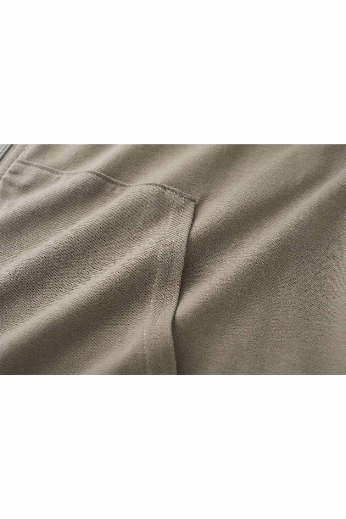 THREE FIFTY STANDARD|THREE FIFTY STANDARD ダブルジップの天竺（じく）素材UVカットパーカー〈ネイビー〉|さらっと軽くて、洗濯しても乾きが早いポリエステル綿混の天竺（じく）生地です。　※お届けするカラーとは異なります。