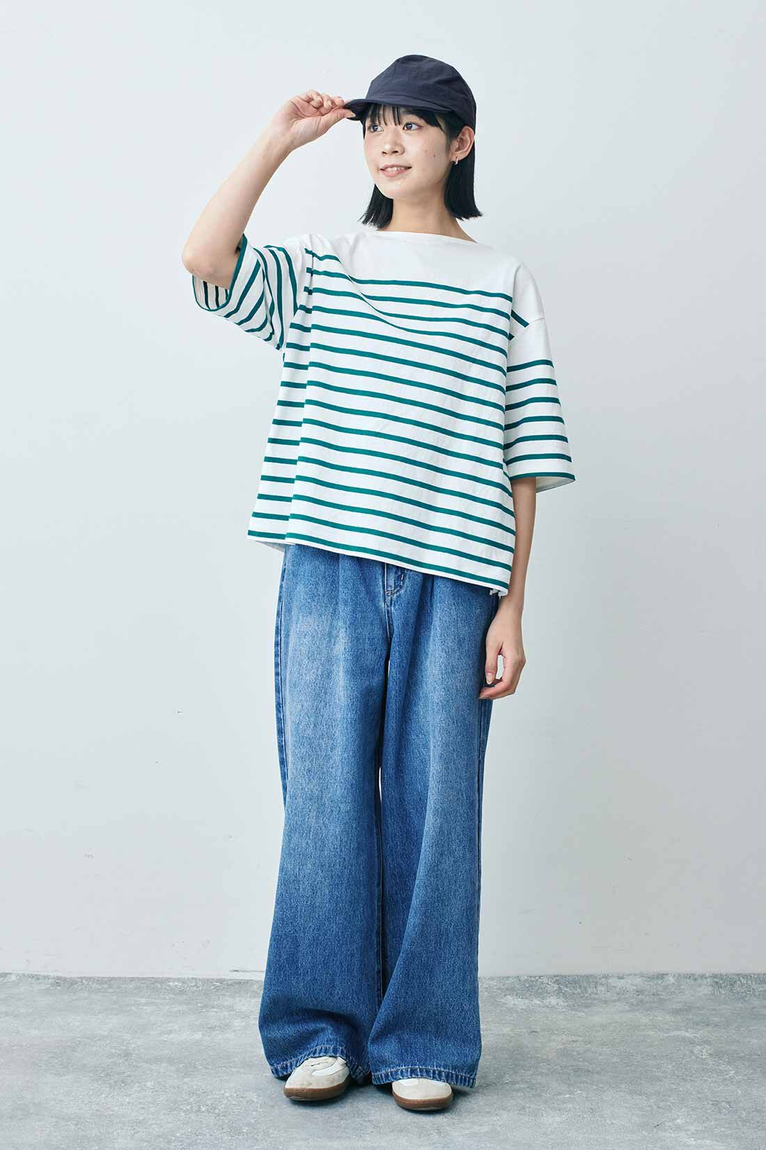 THREE FIFTY STANDARD|THREE FIFTY STANDARD パネルボーダーTシャツの会|モデル身長：163cm 着用サイズ：M