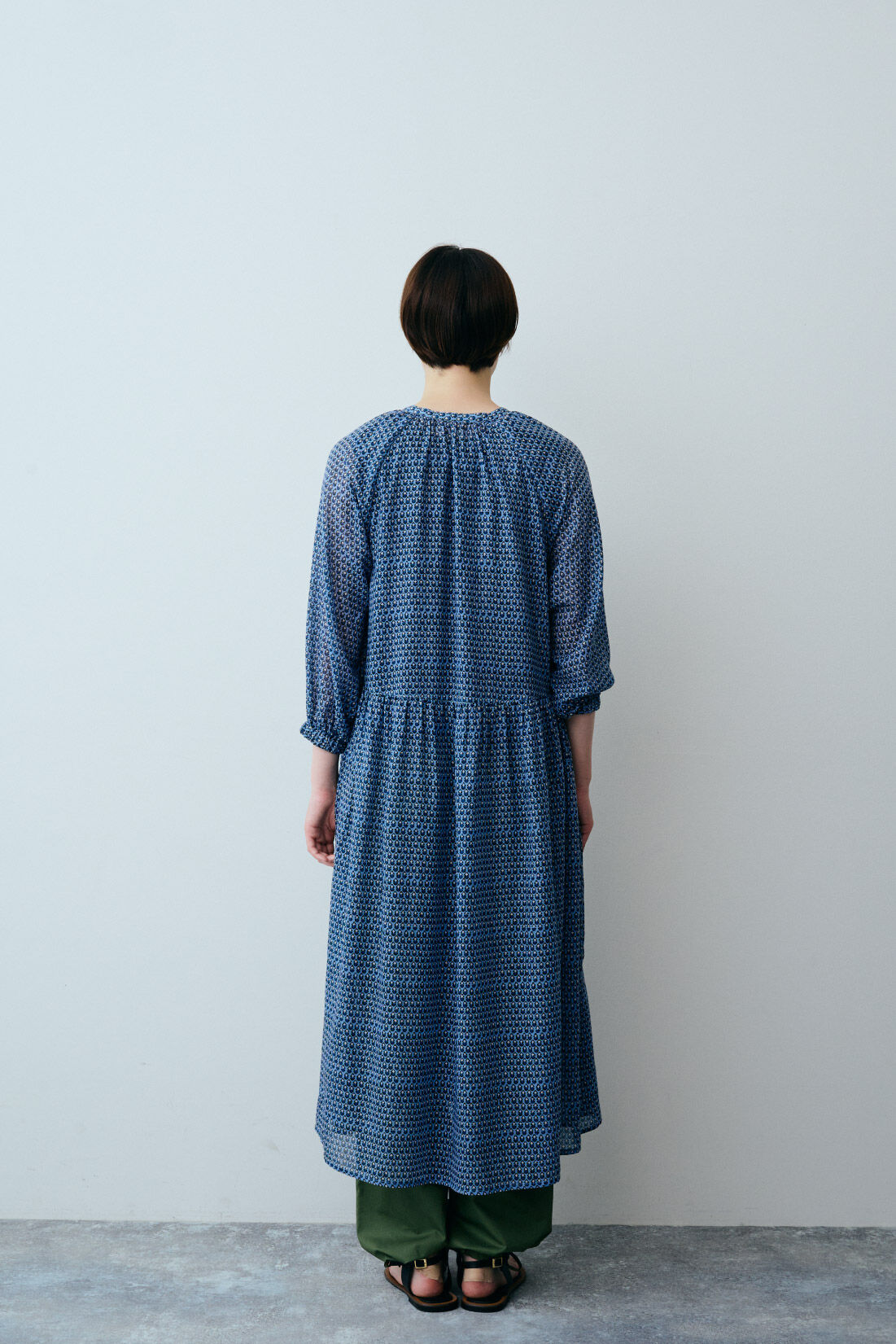 THREE FIFTY STANDARD|THREE FIFTY STANDARD ミュルーズモダン ヴィンテージプリントシアーワンピース〈ブルー〉