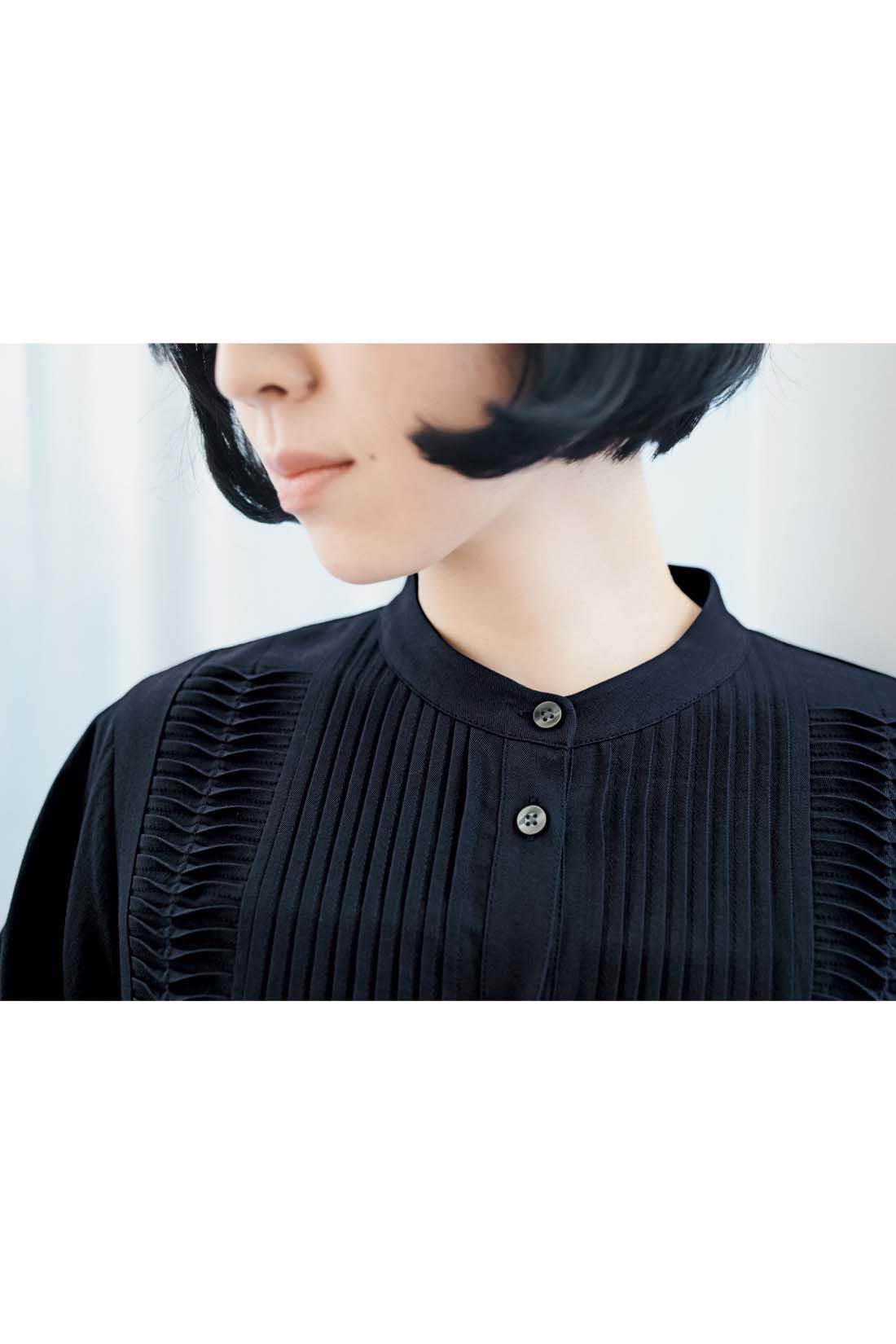 THREE FIFTY STANDARD|THREE FIFTY STANDARD　ピンタックのワンピース 〈ネイビー〉