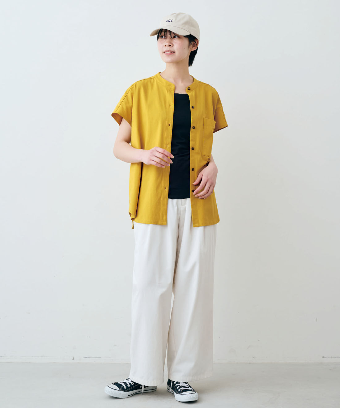 THREE FIFTY STANDARD［スリーフィフティースタンダード］|THREE FIFTY STANDARD　金子敦子さんと作った 接触冷感・吸汗速乾機能がついた カットソーシャツ〈マスタード〉|モデル身長：163cm　着用サイズ：M