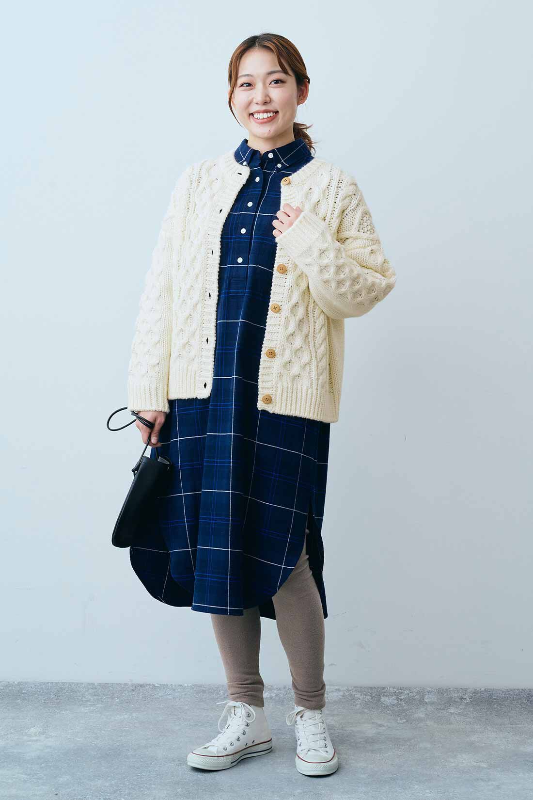 THREE FIFTY STANDARD|THREE FIFTY STANDARD あったか両面起毛レギンスの会|モデル身長：165cm　着用サイズ：M