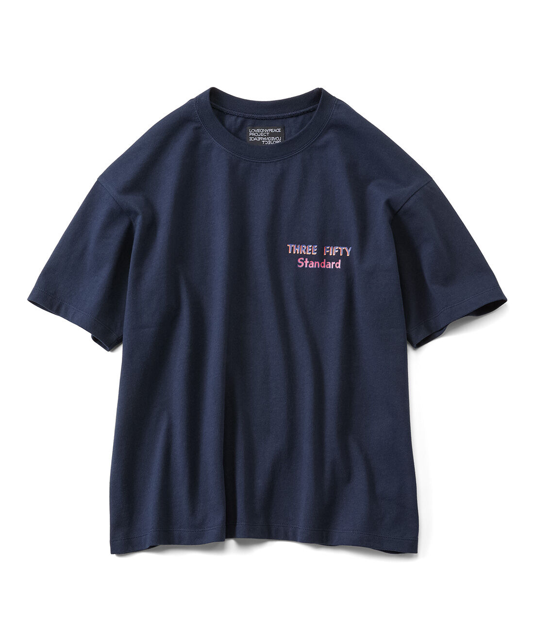 THREE FIFTY STANDARD［スリーフィフティースタンダード］|THREE FIFTY STANDARD She Chimp さんのタイポグラフィーTシャツ by LOVE＆PEACE PROJECT〈ネイビー〉