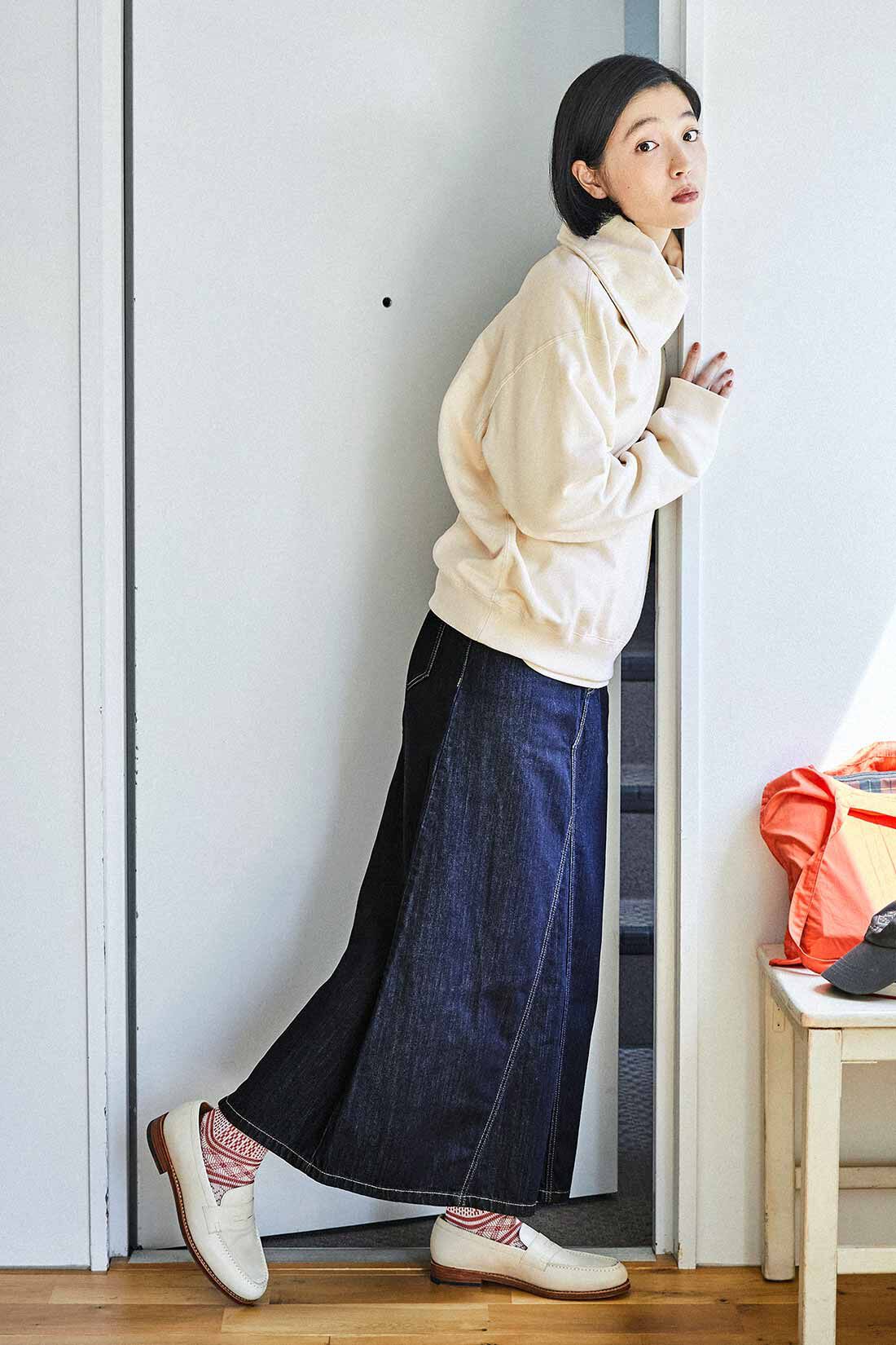 THREE FIFTY STANDARD［スリーフィフティースタンダード］|THREE FIFTY STANDARD　セーラー風のハーフジップスウェット〈アイボリー〉