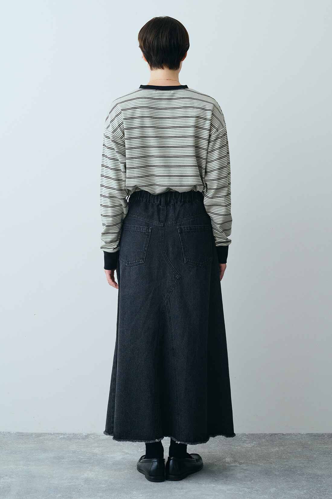 THREE FIFTY STANDARD|カットヘムブラックデニムスカート　ＴＦＳのコーディネート