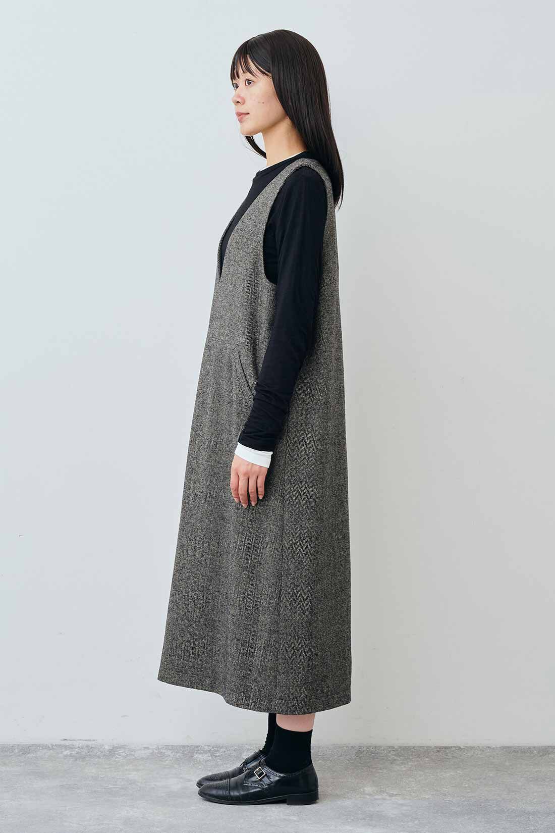 THREE FIFTY STANDARD［スリーフィフティースタンダード］|シアークルーネックロングＴシャツ　ＴＦＳのコーディネート