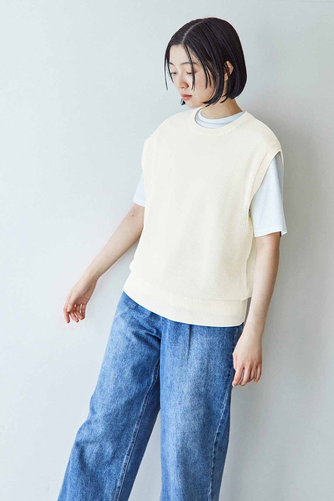 THREE FIFTY STANDARD|THREE FIFTY STANDARD シルケット加工をほどこしたベーシックシルエットのTシャツの会