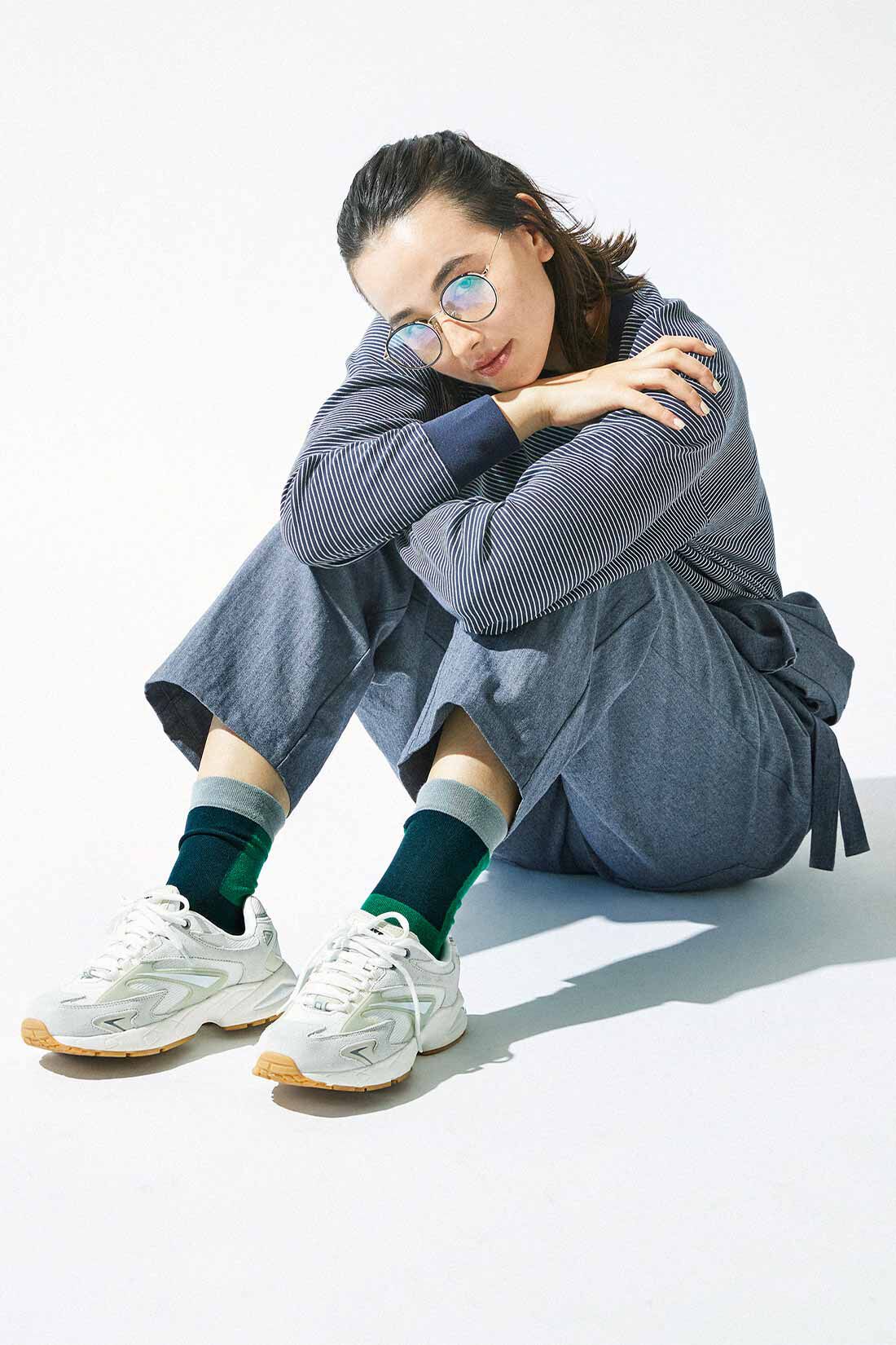 THREE FIFTY STANDARD|ヘリンボーン柄のオールインワンＮＶＴＦＳと配色切り替え編み柄ソックスＴＦＳのコーディネート