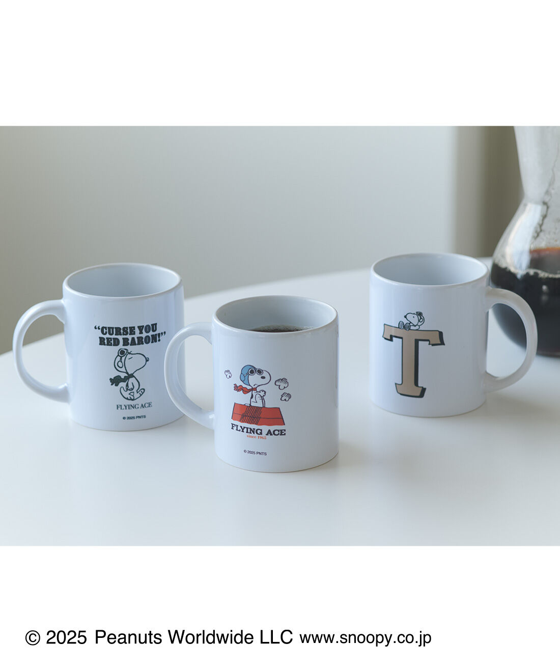 THREE FIFTY STANDARD|THREE FIFTY STANDARD　PEANUTS〈スヌーピー＆フレンズ〉 フライング・エースがプリントされたマグカップ〈グリーン〉
