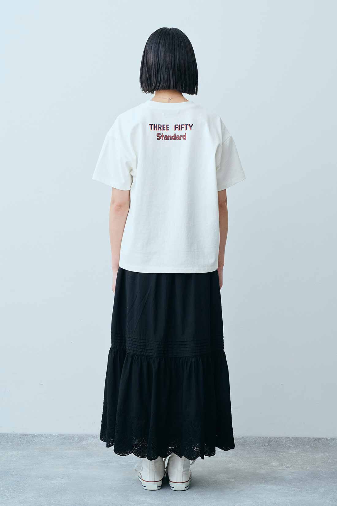 THREE FIFTY STANDARD|THREE FIFTY STANDARD ベーカリーショップTシャツ〈オフホワイト〉|モデル身長：163cm　着用サイズ：M