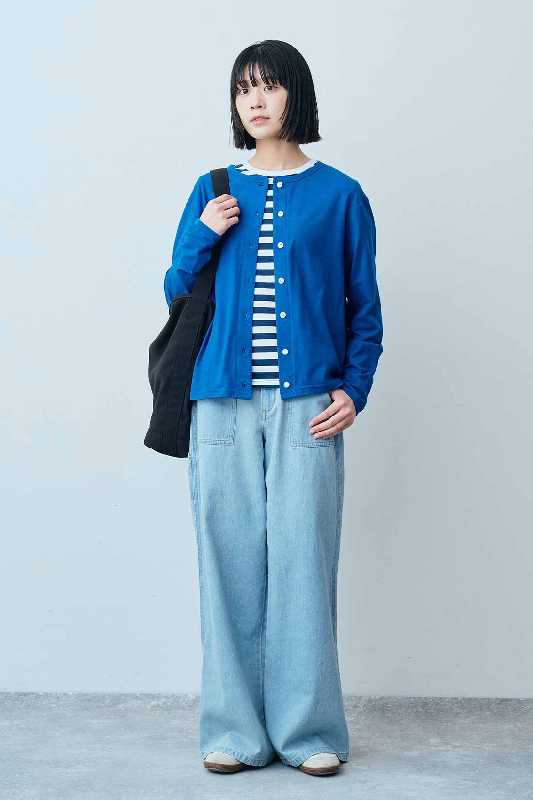 THREE FIFTY STANDARD|THREE FIFTY STANDARD すっきりシルエットのボーダーTシャツの会|モデル身長：163cm　着用サイズ：M