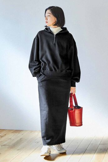 THREE FIFTY STANDARD | ダンボールニットのセットアップ〈ブラック〉