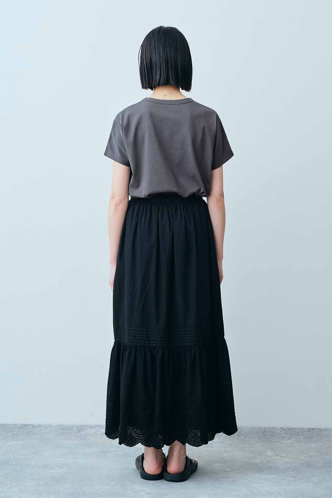 THREE FIFTY STANDARD|THREE FIFTY STANDARD コットンレースのスカート〈ブラック〉|モデル身長：163cm　着用サイズ：M