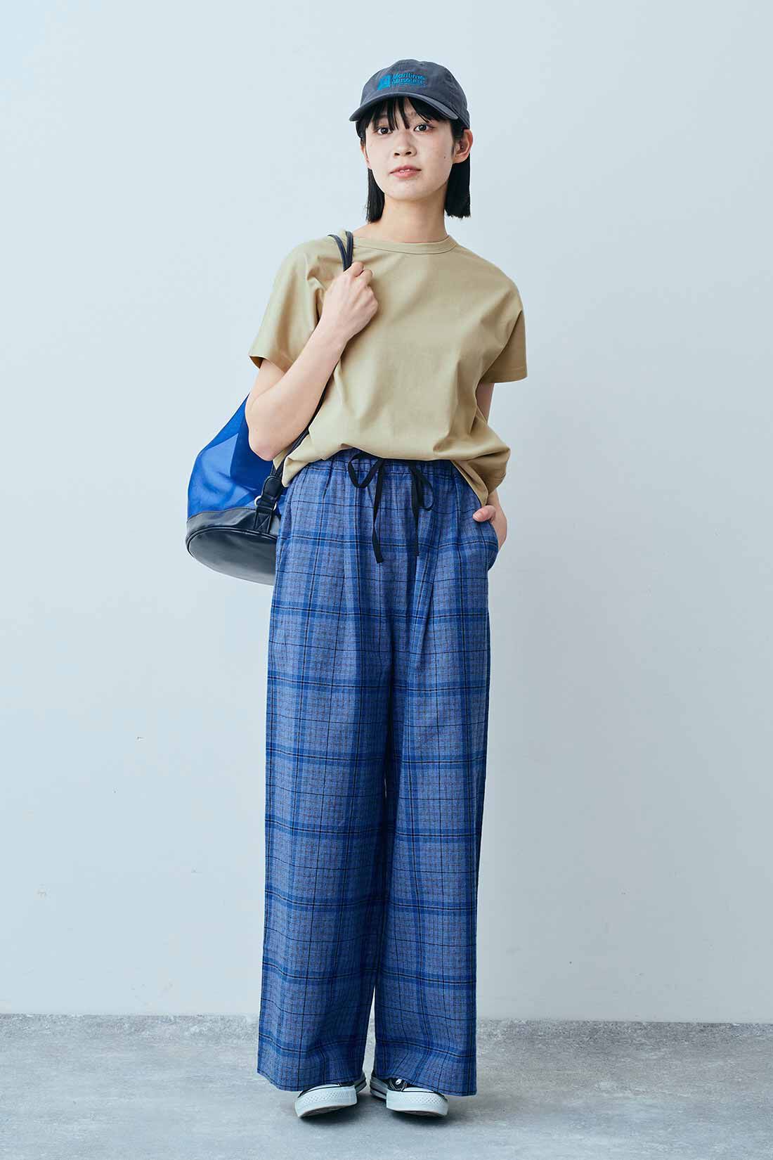 THREE FIFTY STANDARD|汗じみ軽減加工 フレンチスリーブ Ｔシャツのコーディネート|モデル身長：163cm 着用サイズ：M