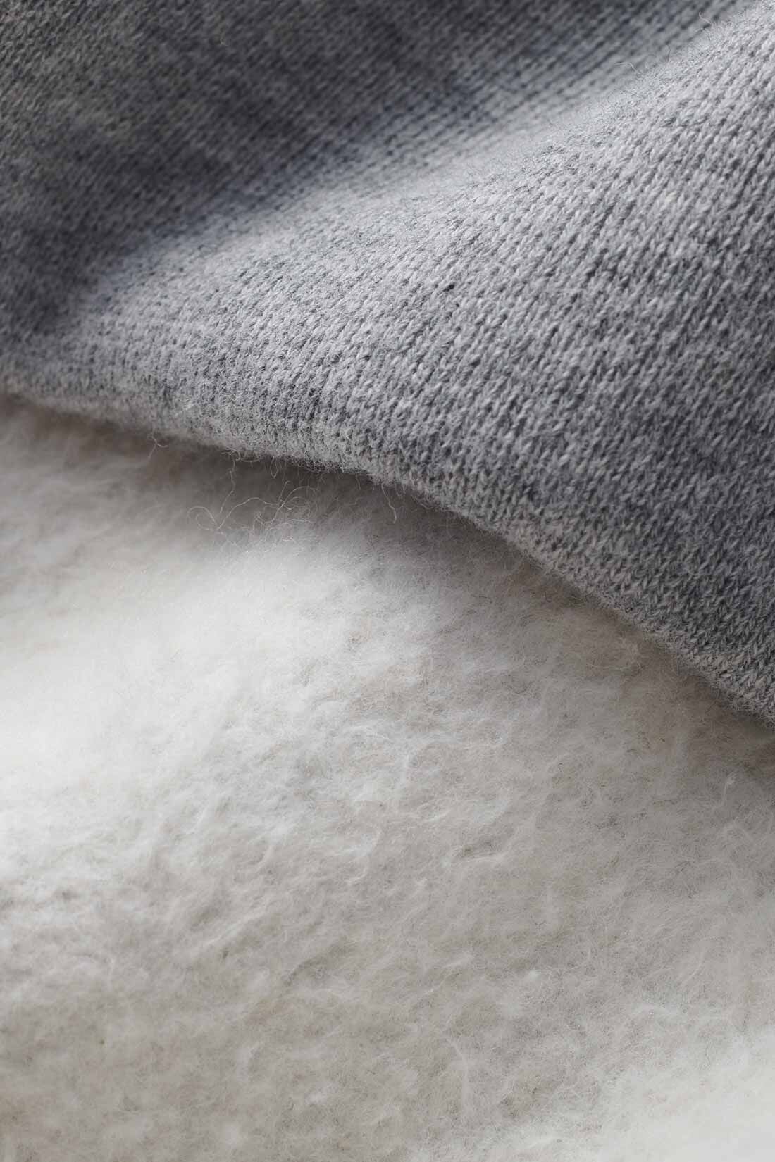 THREE FIFTY STANDARD|THREE FIFTY STANDARD ベーカリーショップパーカー〈グレー〉|肌ざわりのいいコットン100％の空紡糸で織り上げました。肉厚な生地は、裏起毛でふんわりあったか。
