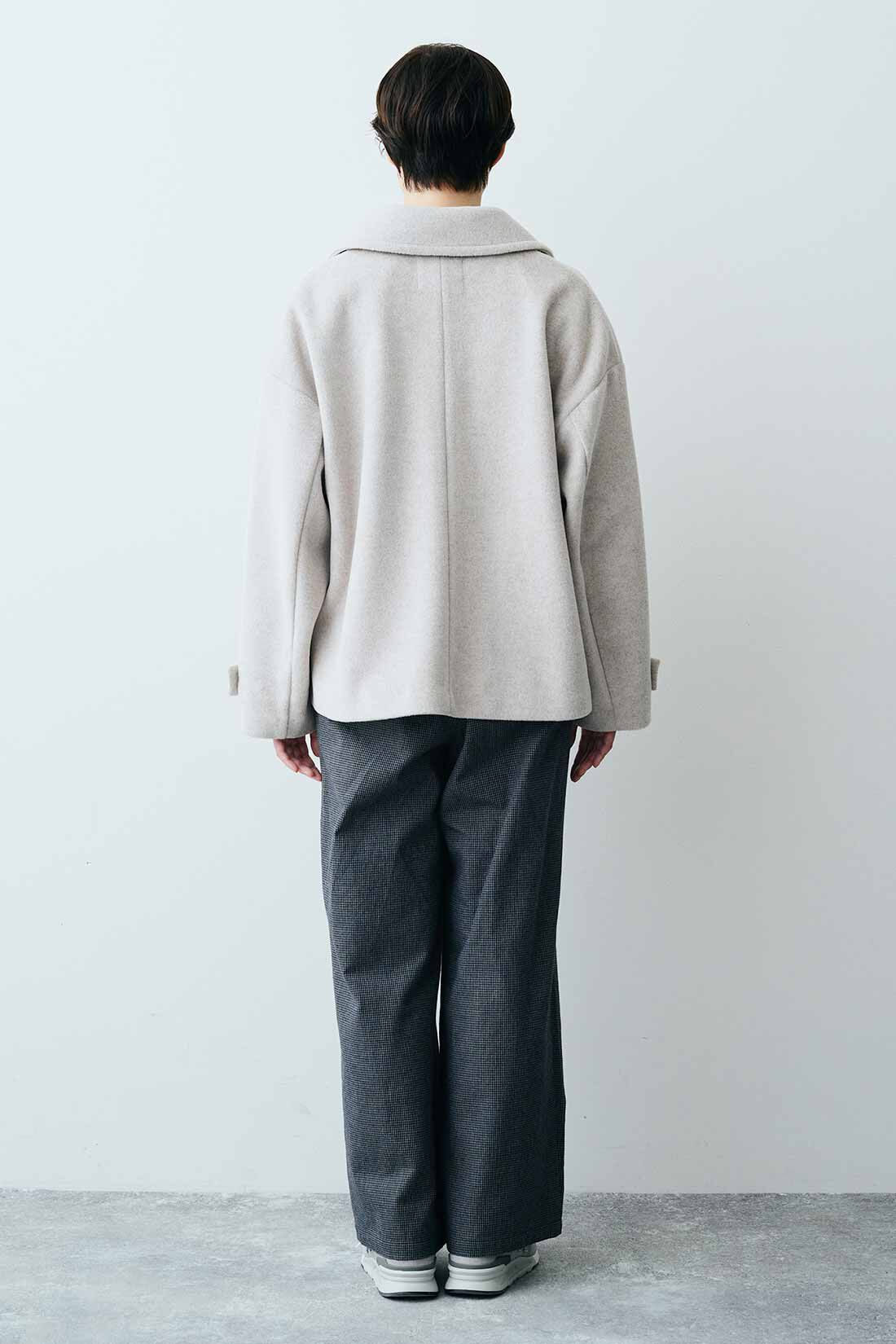 THREE FIFTY STANDARD|THREE FIFTY STANDARD ショート丈のPコート〈ライト杢（もく）グレー〉