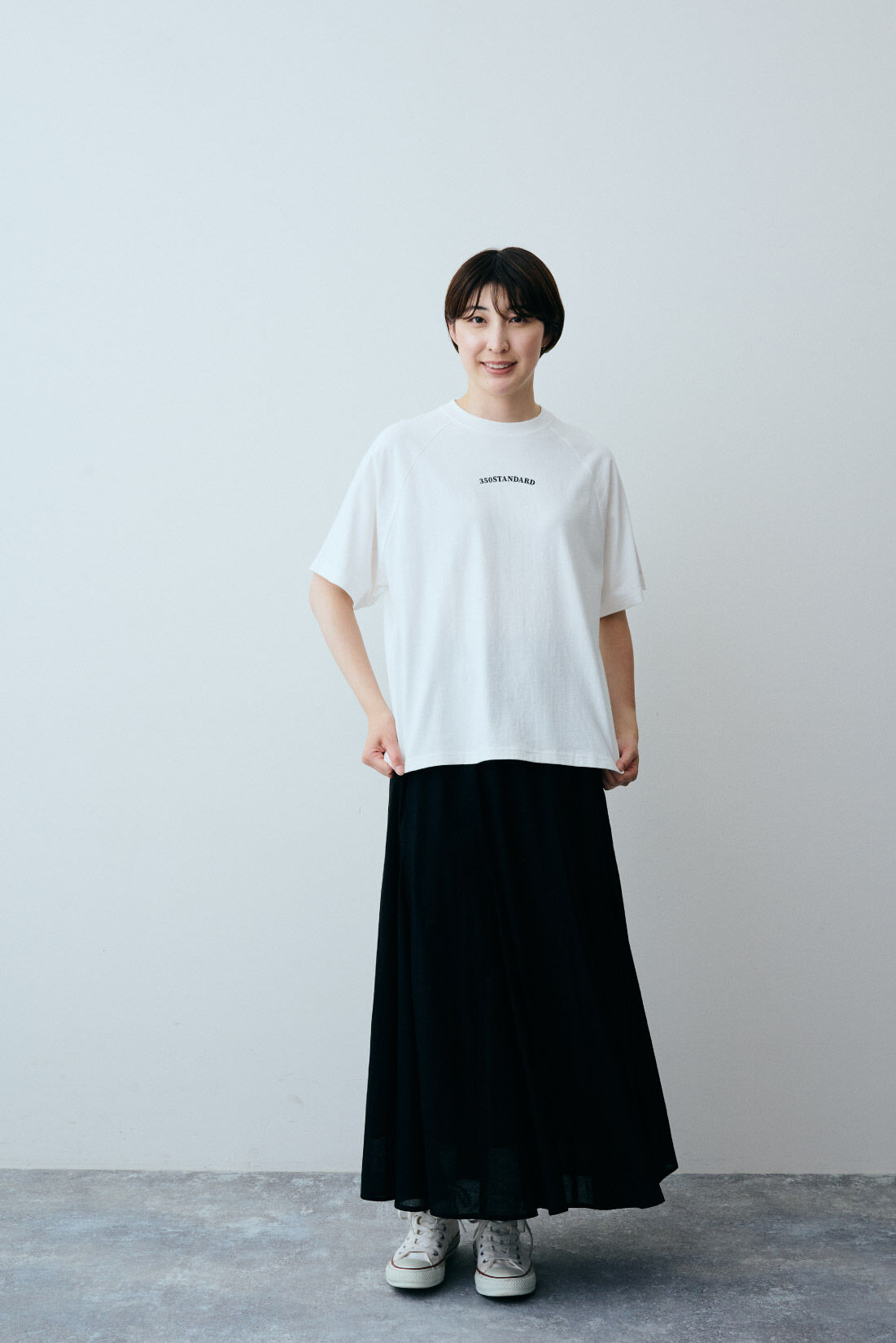 THREE FIFTY STANDARD|フレアースカートブラック　ＴＦＳのコーディネート