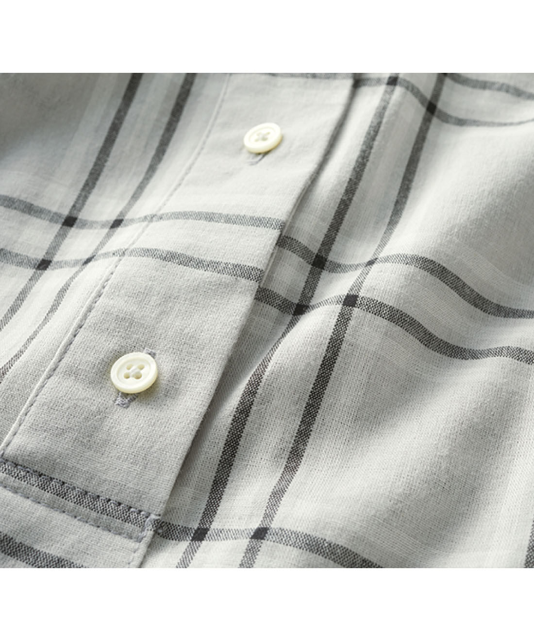 THREE FIFTY STANDARD|THREE FIFTY STANDARD　モノトーンチェックのプルオーバーシャツ|ソフトな肌心地の綿混素材。モノトーンの柄で、合わせるボトムの色を選びません。