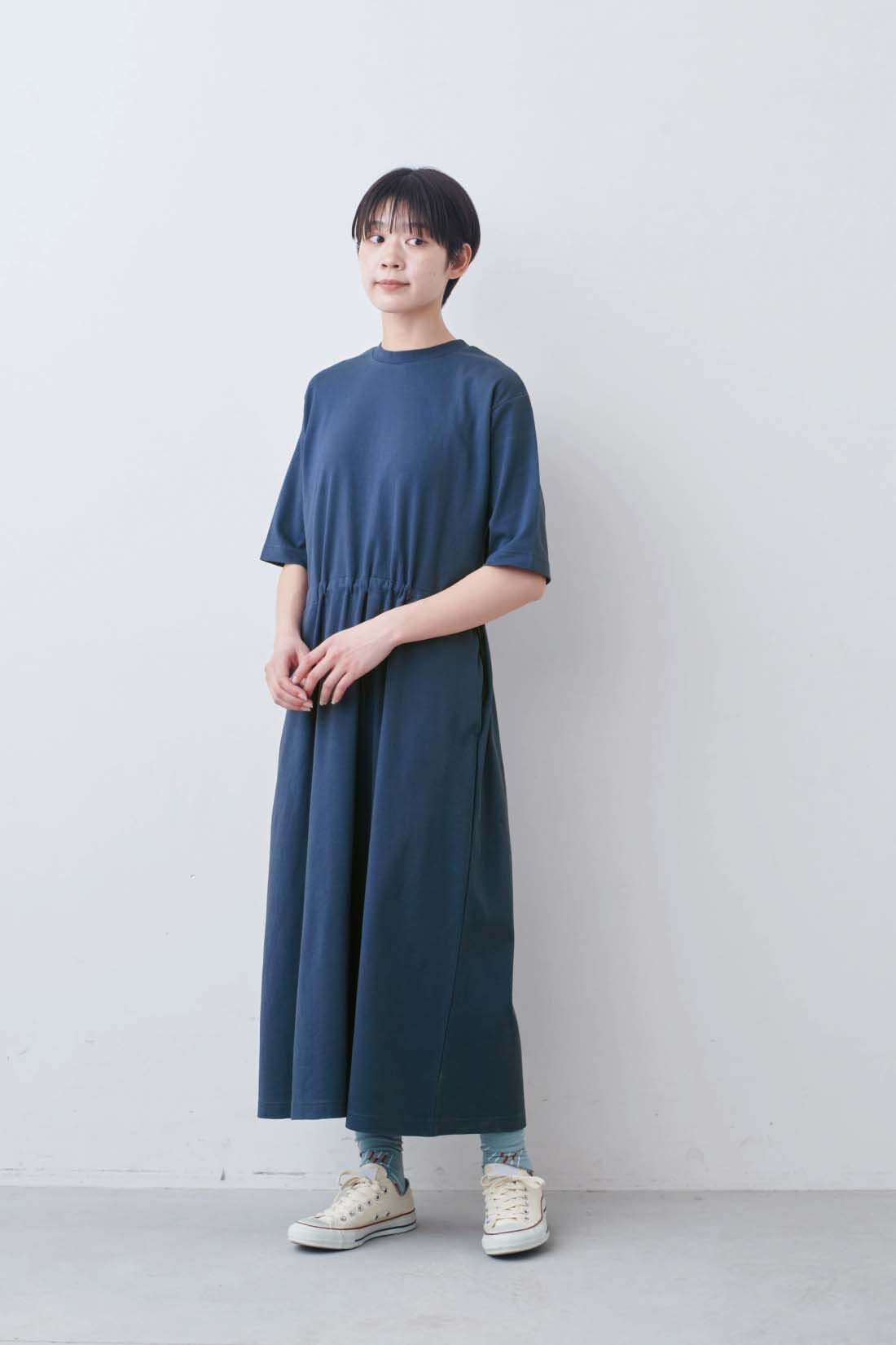 THREE FIFTY STANDARD|機能素材のカットソーワンピース〈ブルー〉のコーディネート THREE FIFTY STANDARD|機能素材のカットソーワンピース〈ブルー〉のコーディネート