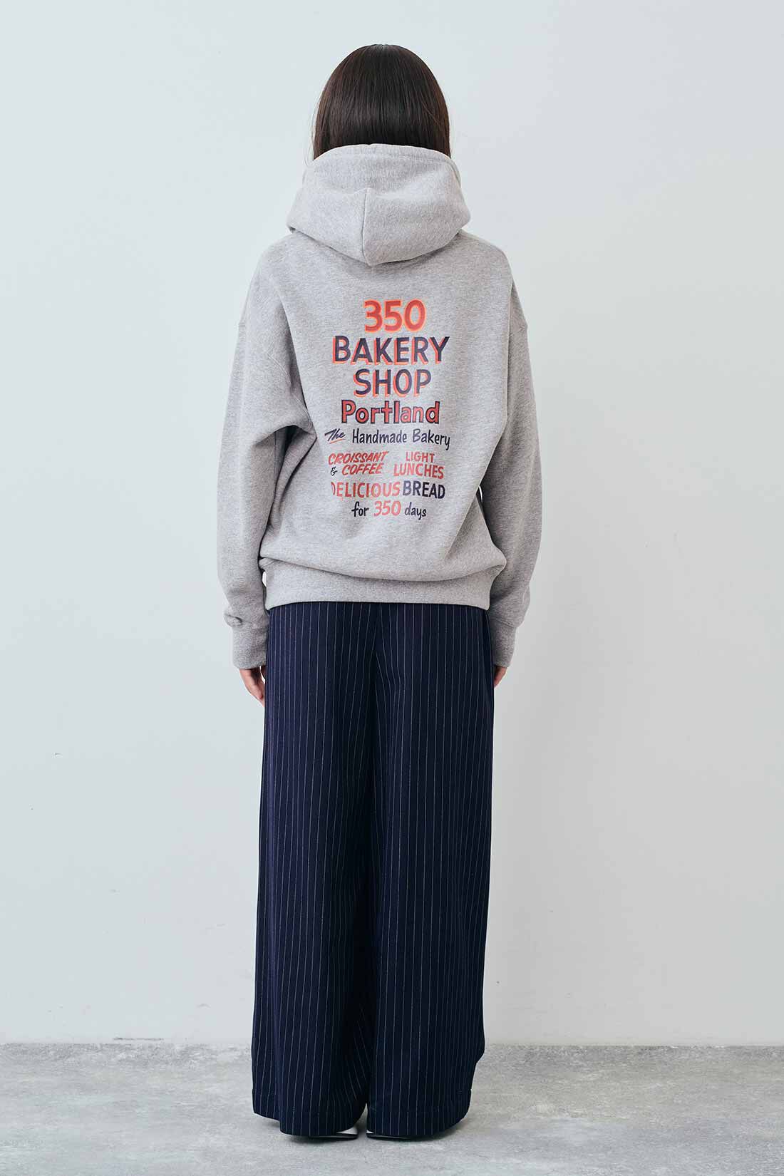 THREE FIFTY STANDARD|THREE FIFTY STANDARD ベーカリーショップパーカー〈グレー〉|モデル身長：163cm　着用サイズ：M