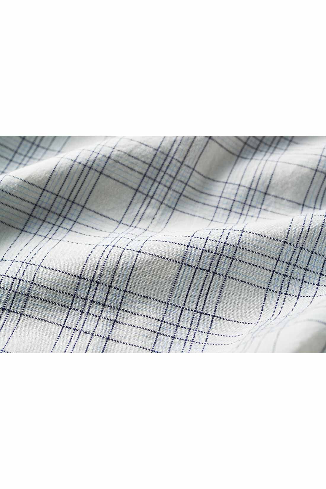 THREE FIFTY STANDARD|THREE FIFTY STANDARD チェックのフーデッドプルオーバー|ワッシャー加工をほどこした綿100％の軽やかなシャツ生地。
