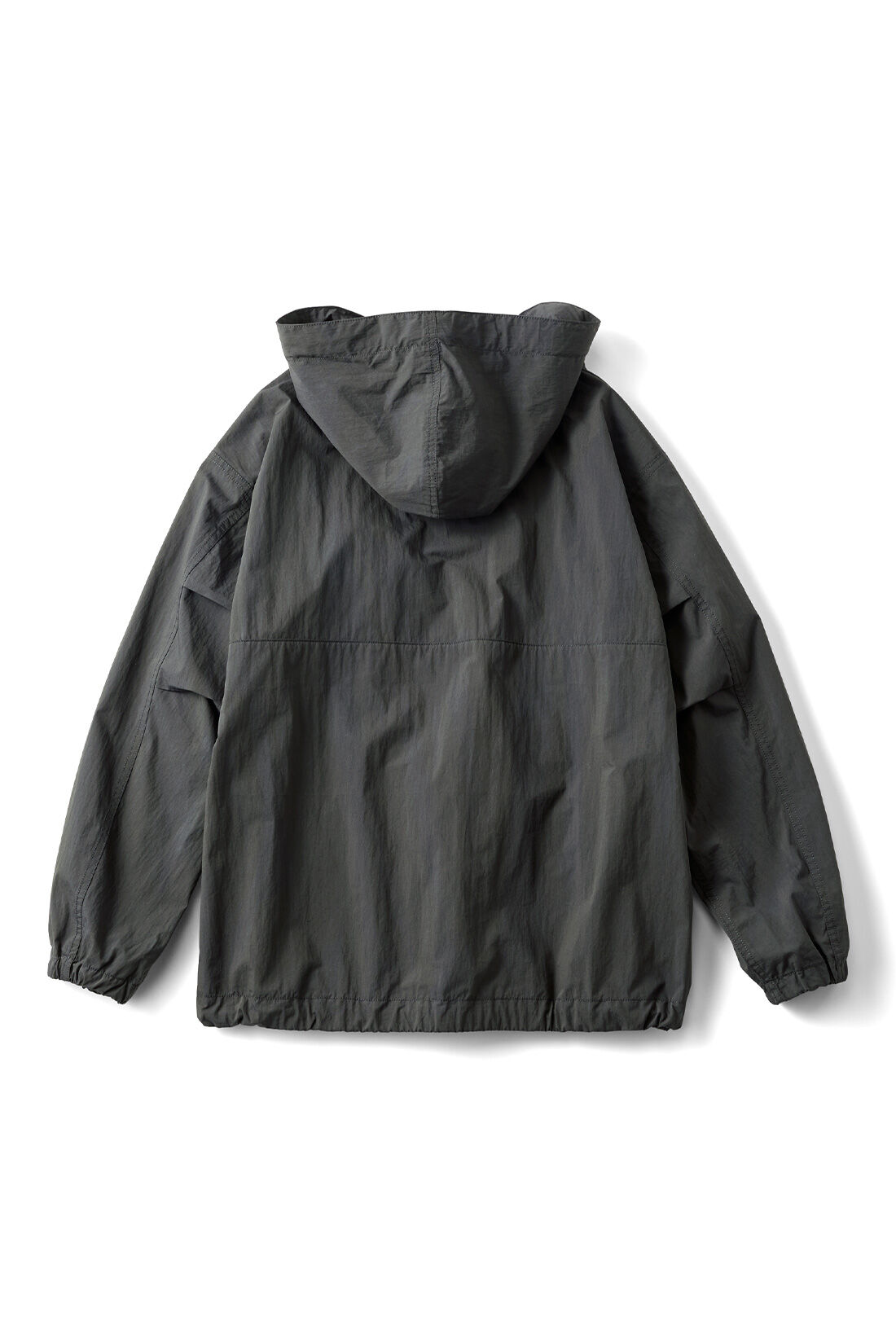 THREE FIFTY STANDARD|THREE FIFTY STANDARD コットンナイロン混の撥水（はっすい）アノラック〈チャコール〉|BACK