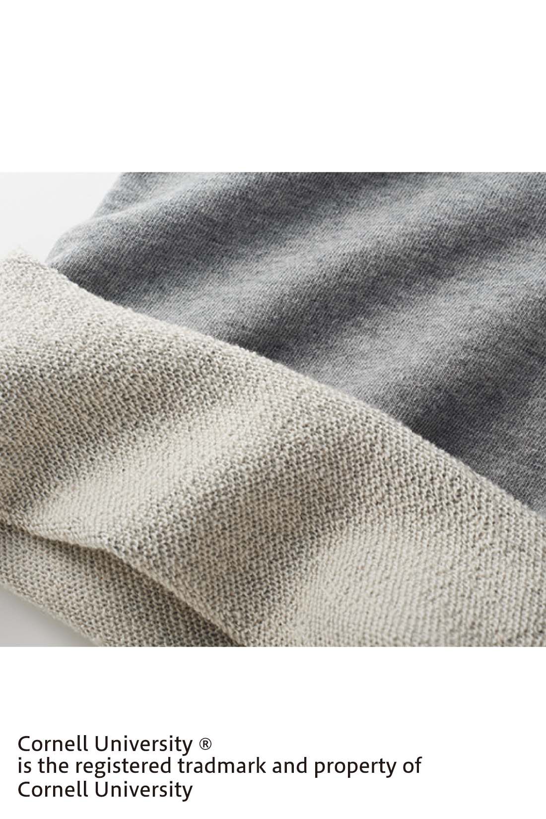THREE FIFTY STANDARD|THREE FIFTY STANDARD　アメリカンカレッジ ミニ裏毛のロゴトップス〈レッド〉|薄手で着まわしやすい、ほどよい肉感のミニ裏毛生地。春夏シーズンもトレーナー感覚で着まわせます。※お届けするカラーとは異なります。