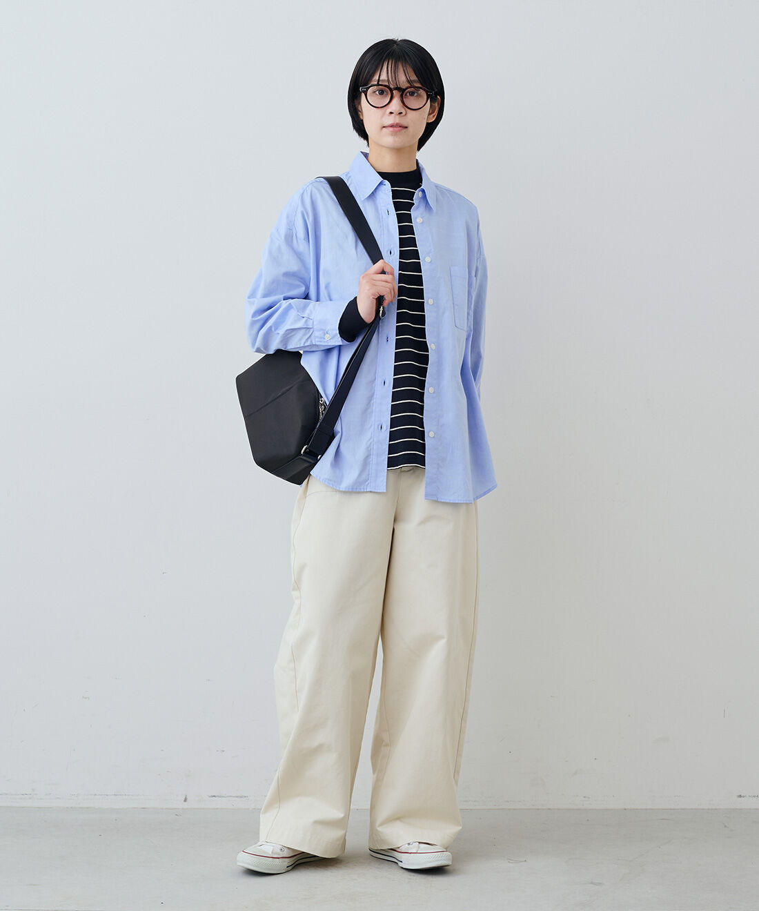 THREE FIFTY STANDARD［スリーフィフティースタンダード］|THREE FIFTY STANDARD　ワイドベイカーパンツ〈オフホワイト〉|モデル身長：163cm　着用サイズ：M