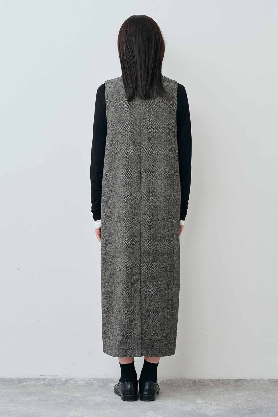 THREE FIFTY STANDARD［スリーフィフティースタンダード］|シアークルーネックロングＴシャツ　ＴＦＳのコーディネート