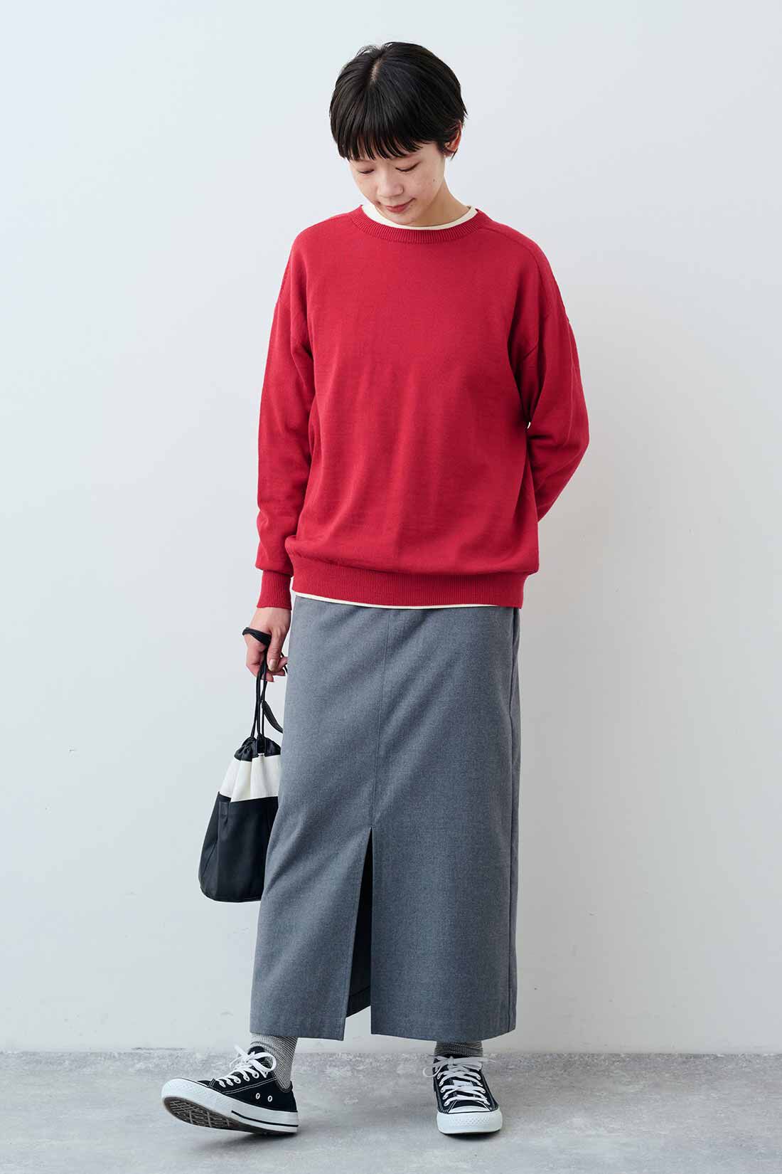 THREE FIFTY STANDARD|THREE FIFTY STANDARD　フロントスリットのタイトスカート〈杢（もく）グレー〉|モデル身長：163cm　着用サイズ：M