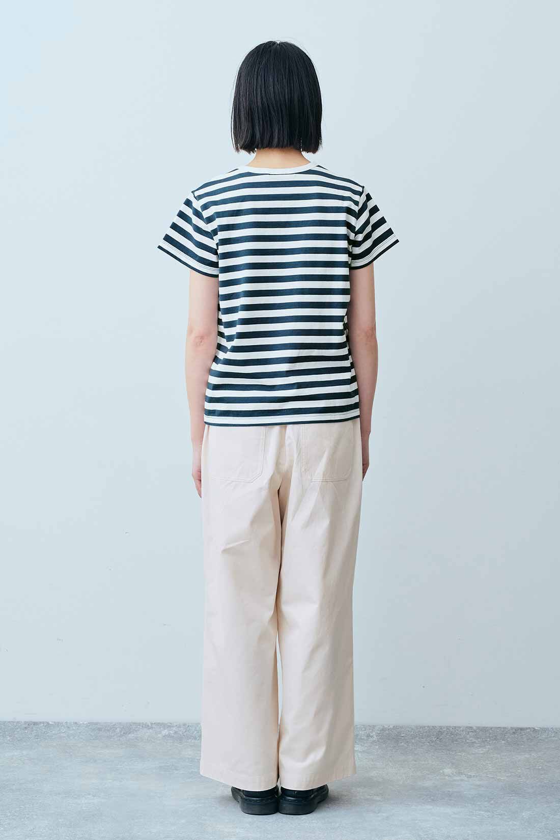 THREE FIFTY STANDARD|THREE FIFTY STANDARD すっきりシルエットのボーダーTシャツの会|モデル身長：163cm　着用サイズ：M