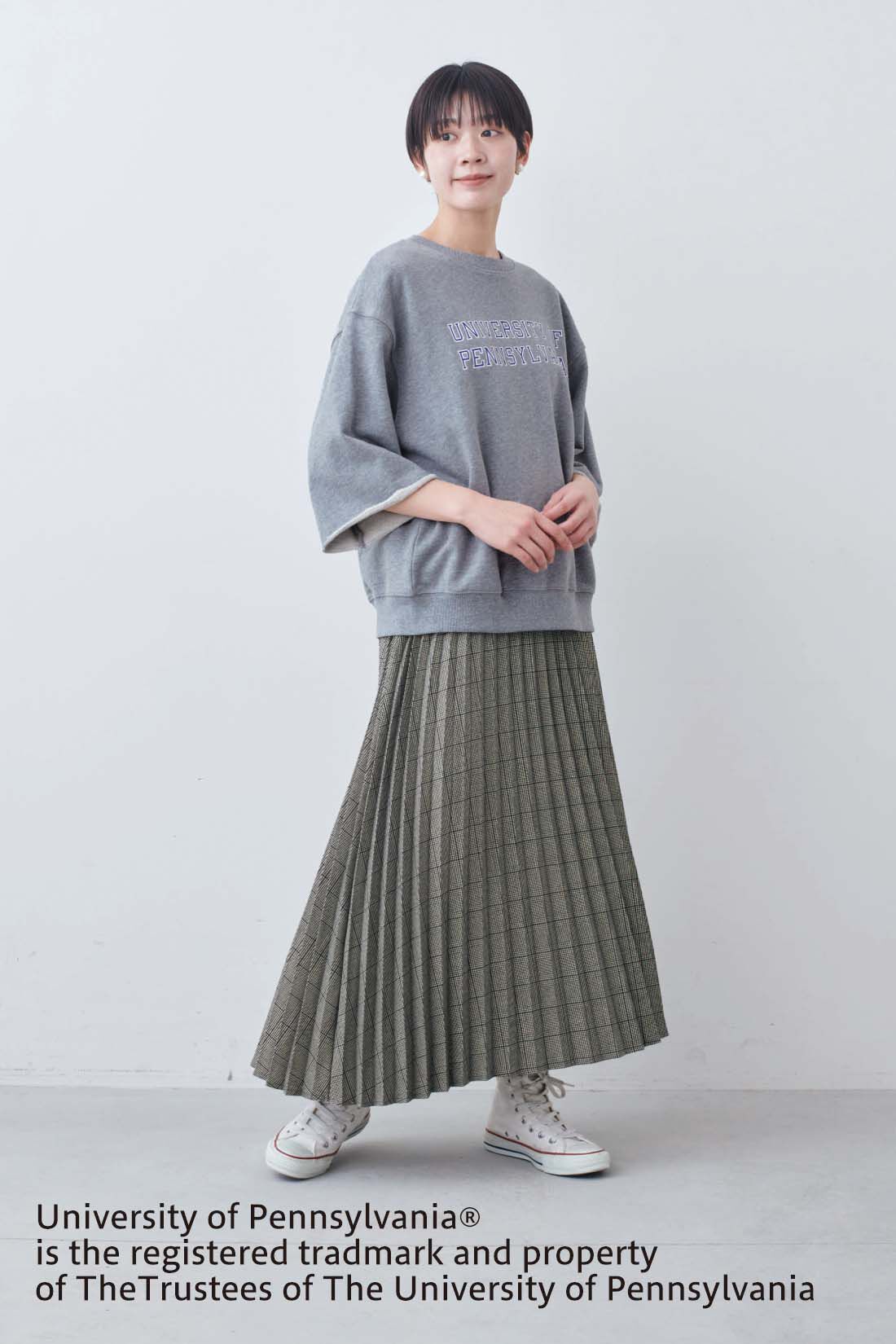 THREE FIFTY STANDARD|THREE FIFTY STANDARD　モノトーンチェックのプリーツスカート|モデル身長：163cm　着用サイズ：M