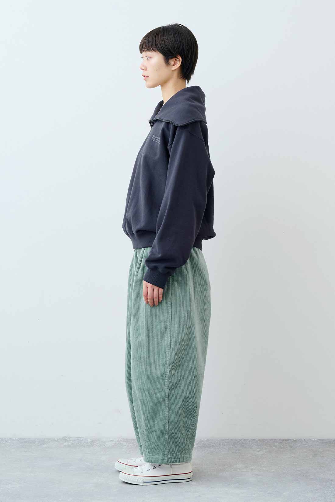 THREE FIFTY STANDARD|THREE FIFTY STANDARD　金子敦子さんと作った リーフグリーンのわくわくズボン|モデル身長：163cm　着用サイズ：M