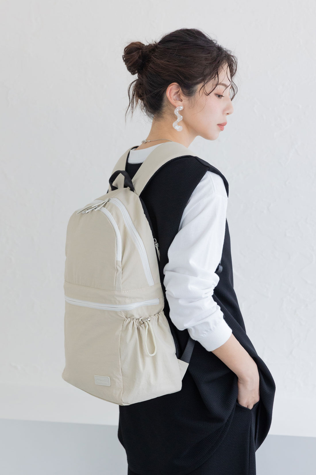 フェリシモMama|Moredde　二層で荷物が分けられるのが便利なマザーズリュック〈アイボリー〉